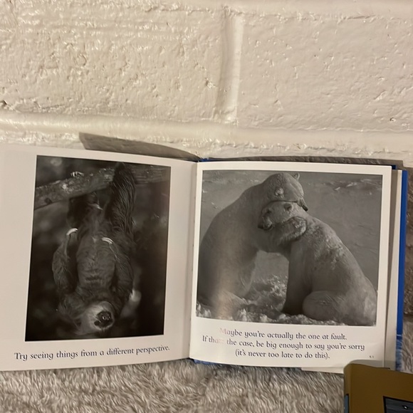 5 Inspirational Hardback Books with Slip covers, ~ 6 x 6 inches - Picture 6 of 8